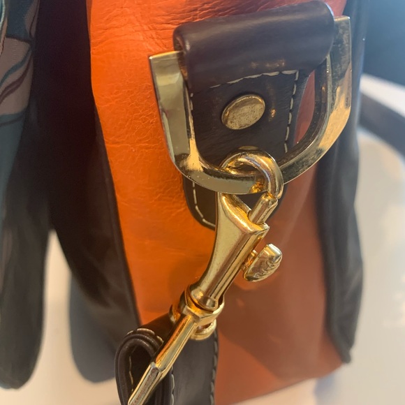 Painted Real Leather Laptop/Crossbody Bag - Picture 5 of 6